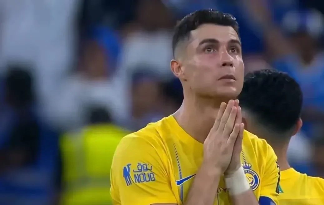 乐鱼体育在线登陆C罗在塞尔维亚队比赛中精彩发挥，突破纪录引发热议！的简单介绍